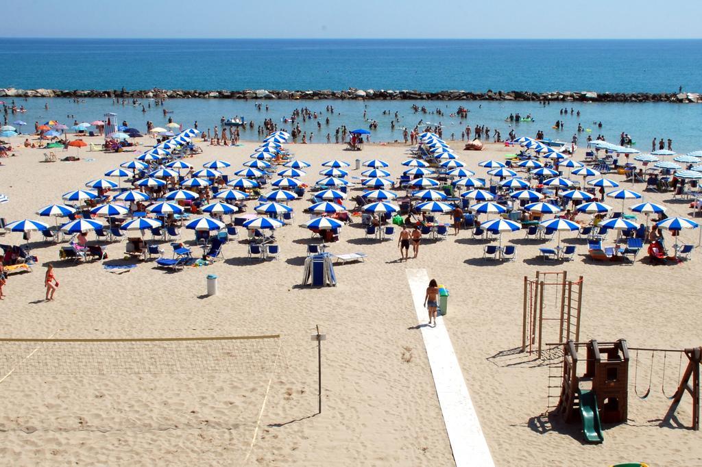 Tourist Residence San Benedetto del Tronto Chambre photo