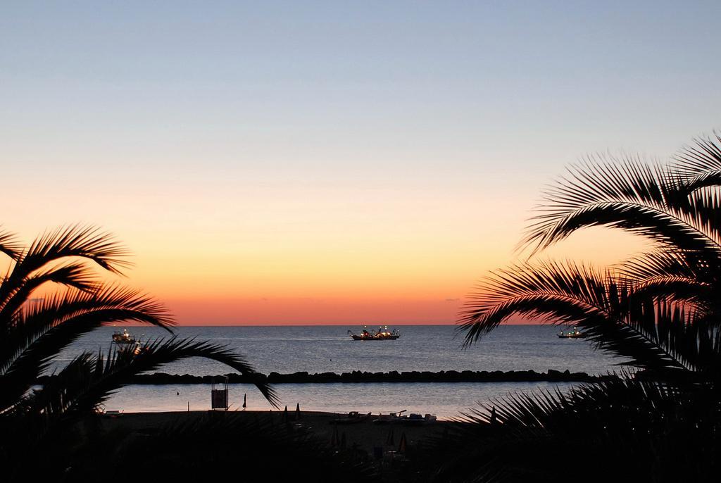Tourist Residence San Benedetto del Tronto Extérieur photo