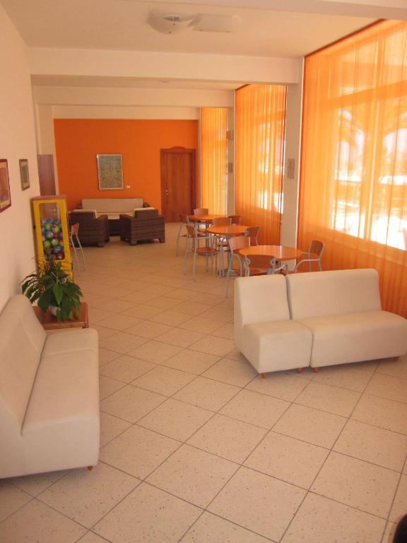 Tourist Residence San Benedetto del Tronto Extérieur photo